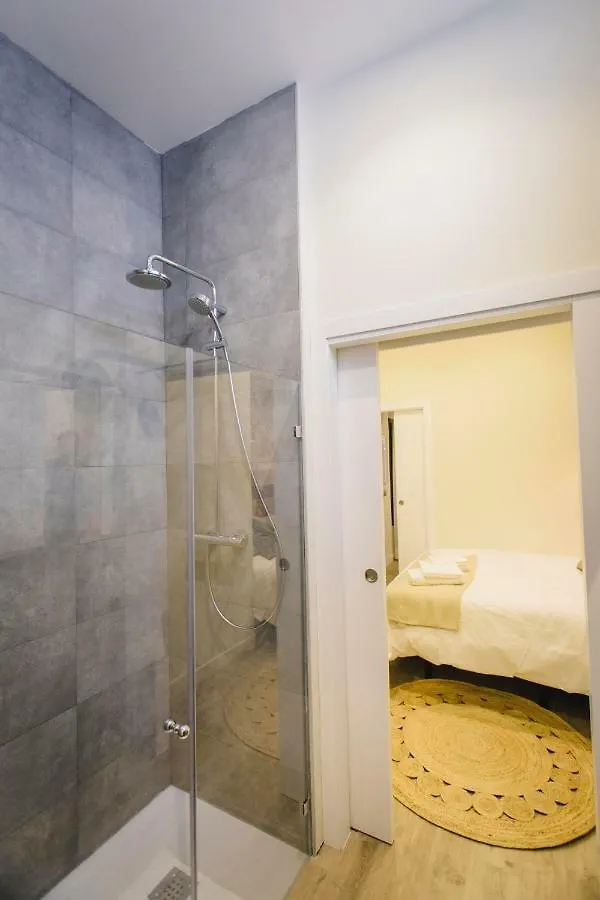One&Lux Byron Suites Seville