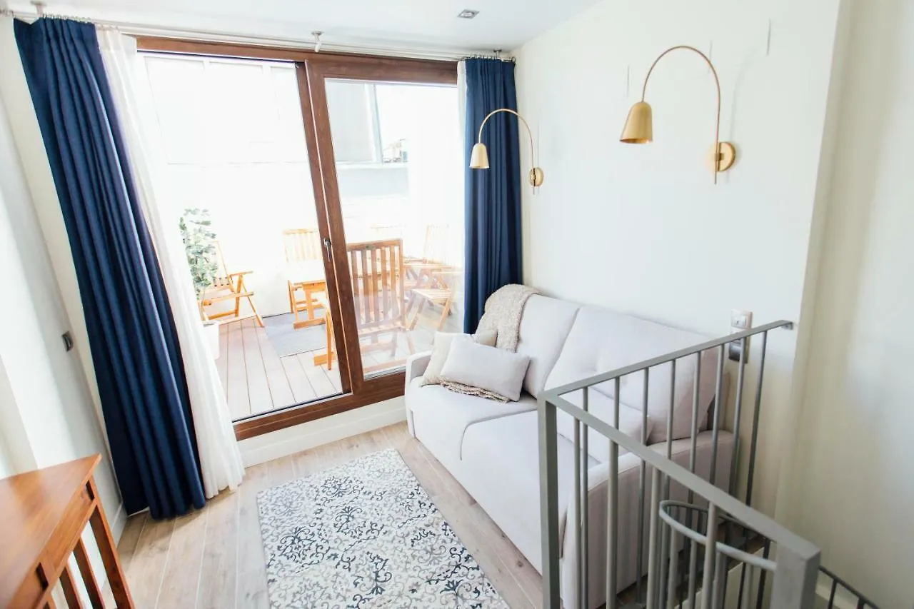 O&L Byron Suites شقة