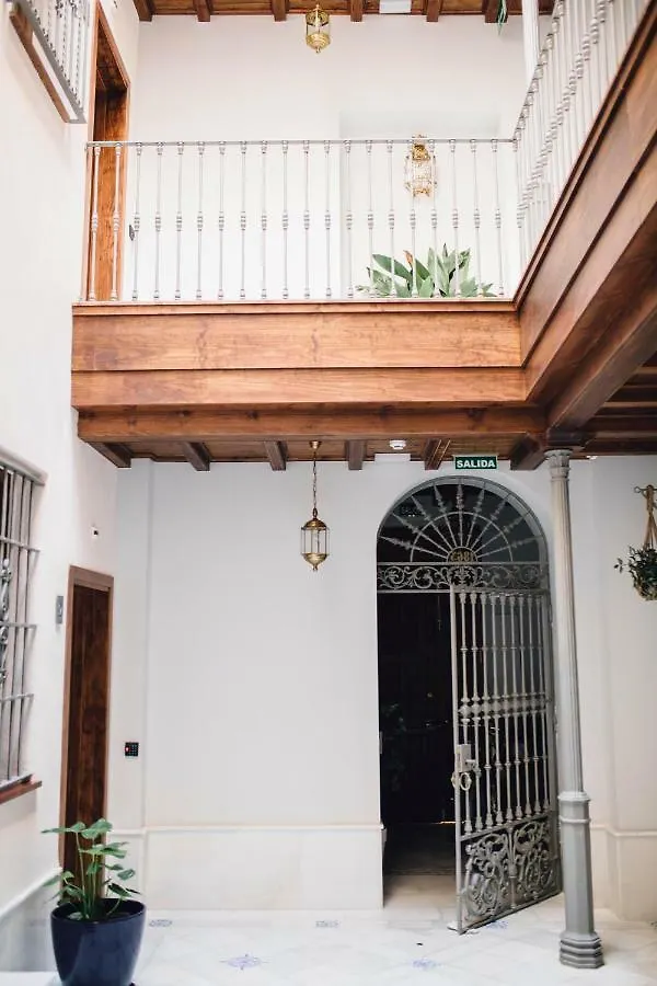 One&Lux Byron Suites Seville Apartment
