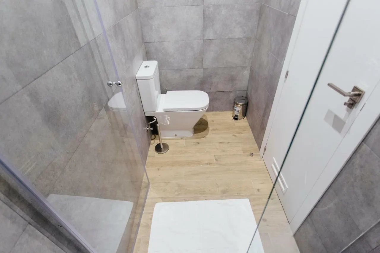 One&Lux Byron Suites Seville