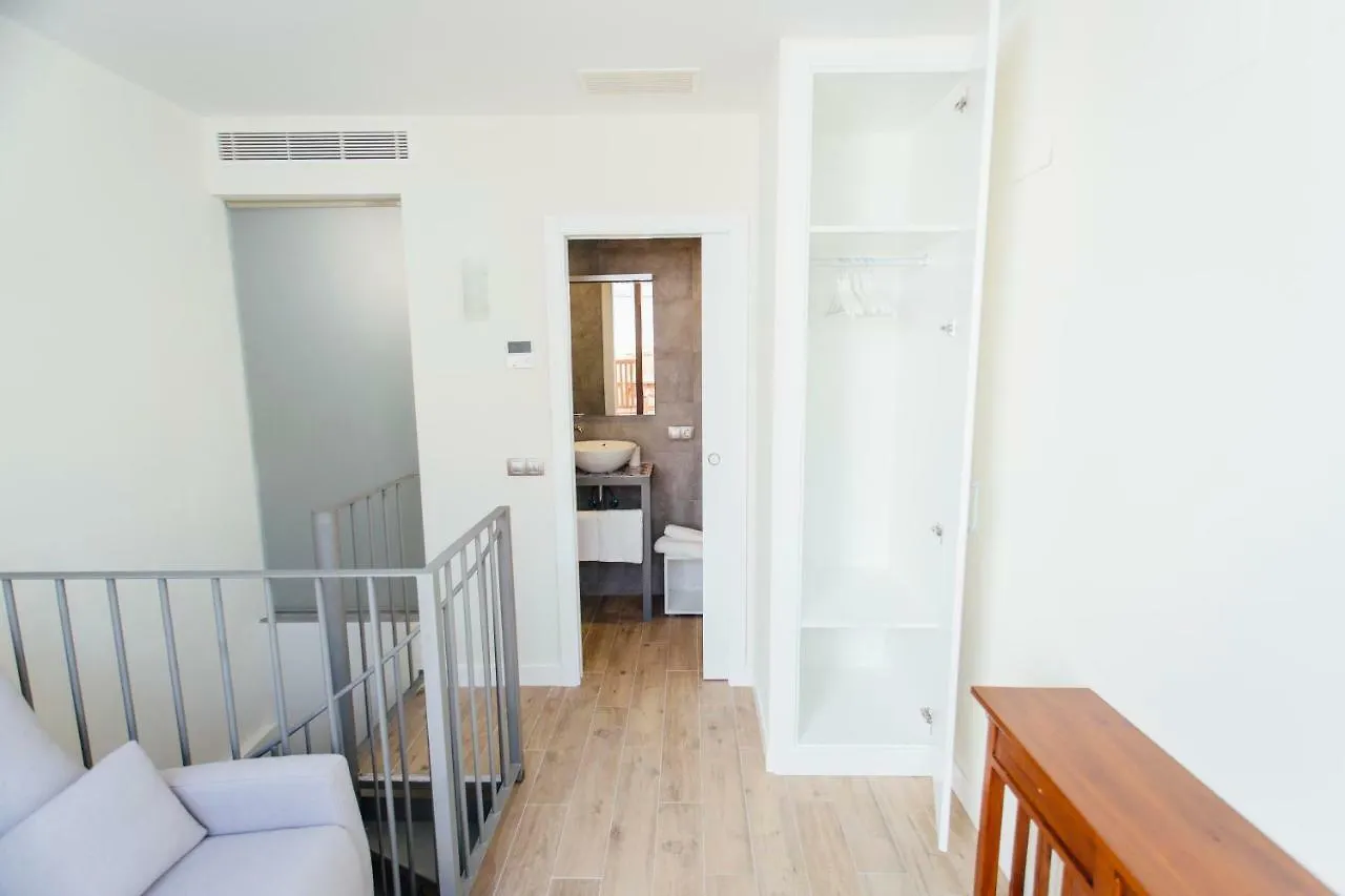 Apartament One&Lux Byron Suites Sewilla