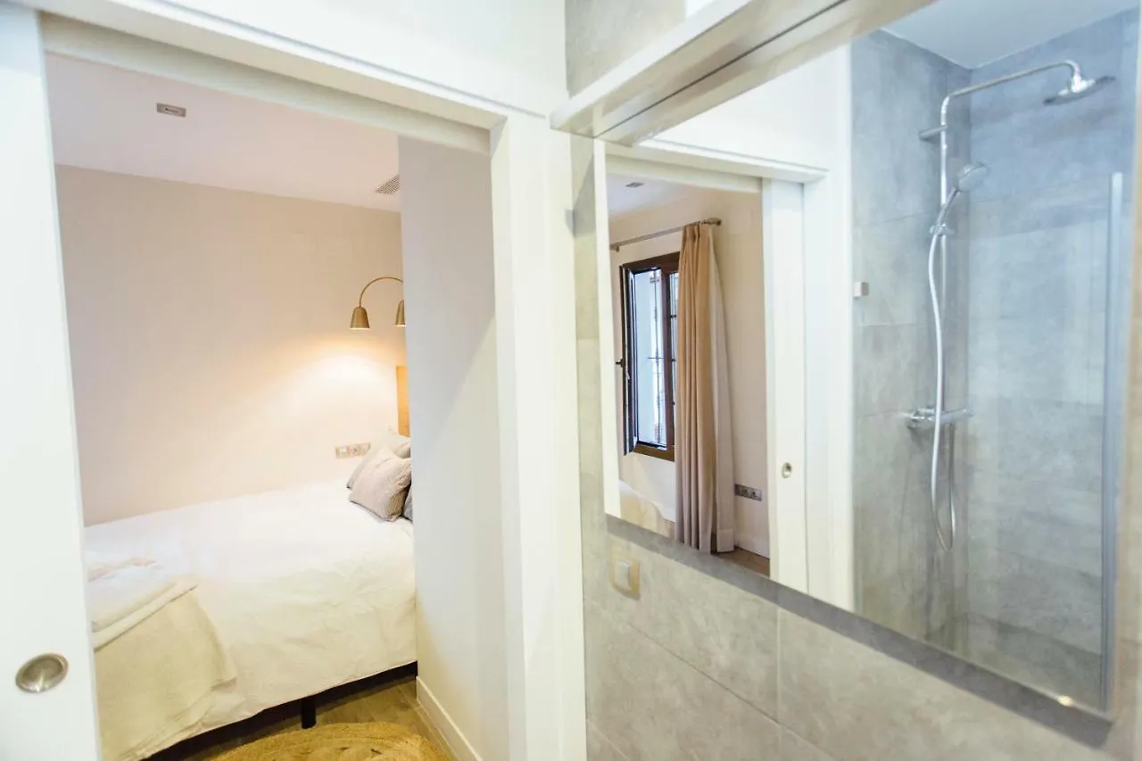 Apartament One&Lux Byron Suites Sewilla Hiszpania